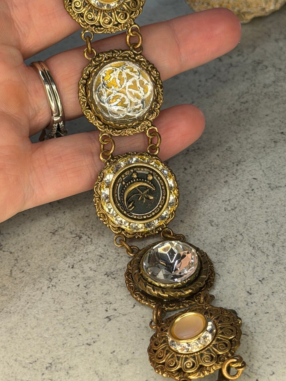 Vintage Grandmother’s Buttons Bracelet
